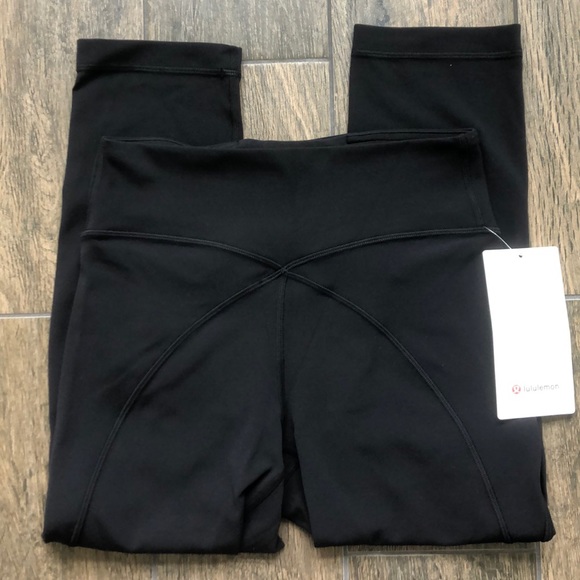 lululemon athletica Pants - Lululemon Get Centred High Rise Crop 21" NWT